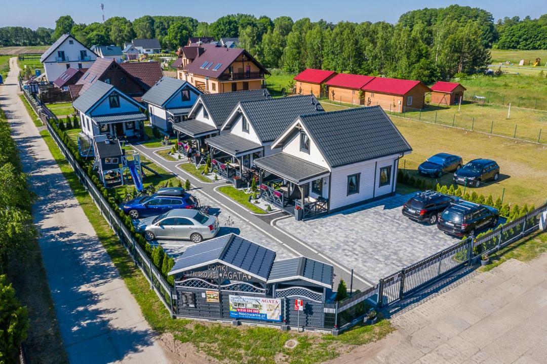 Domki Letniskowe Agata Янтар Екстериор снимка